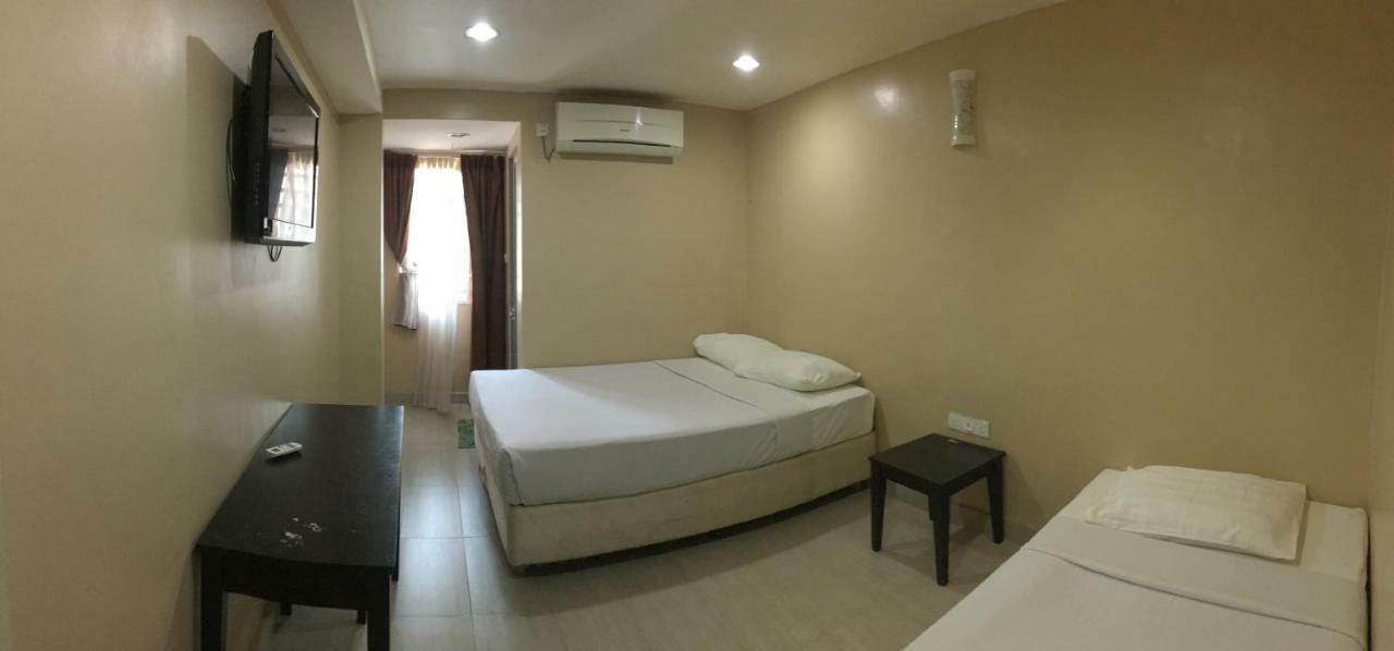 Pantai Guesthouse 콴탄 외부 사진