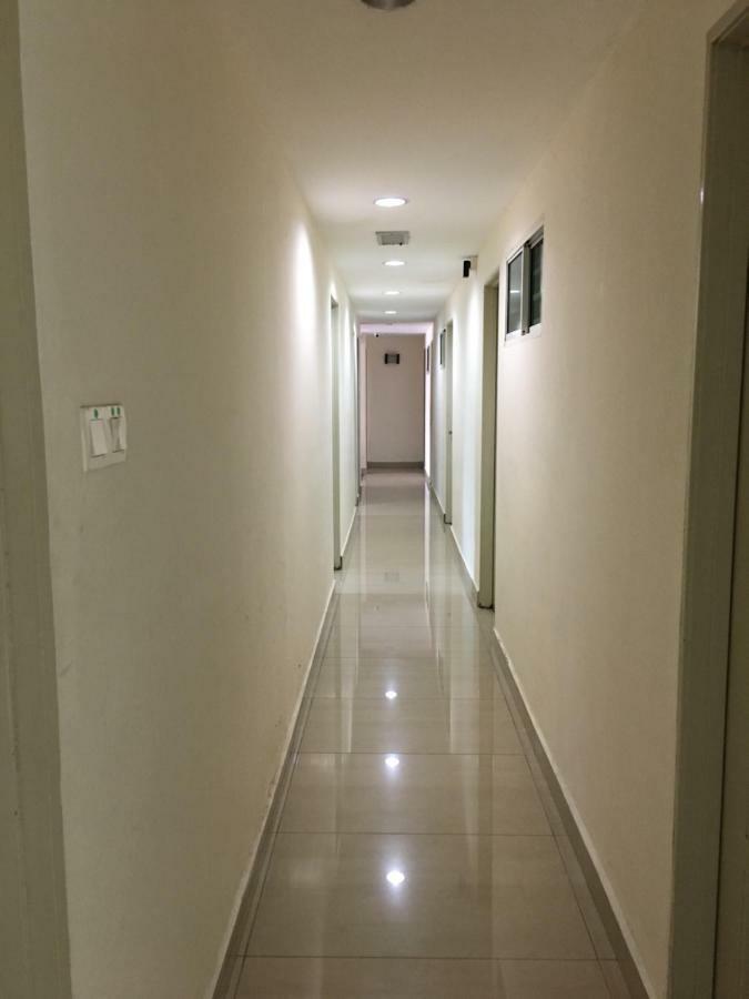 Pantai Guesthouse 콴탄 외부 사진